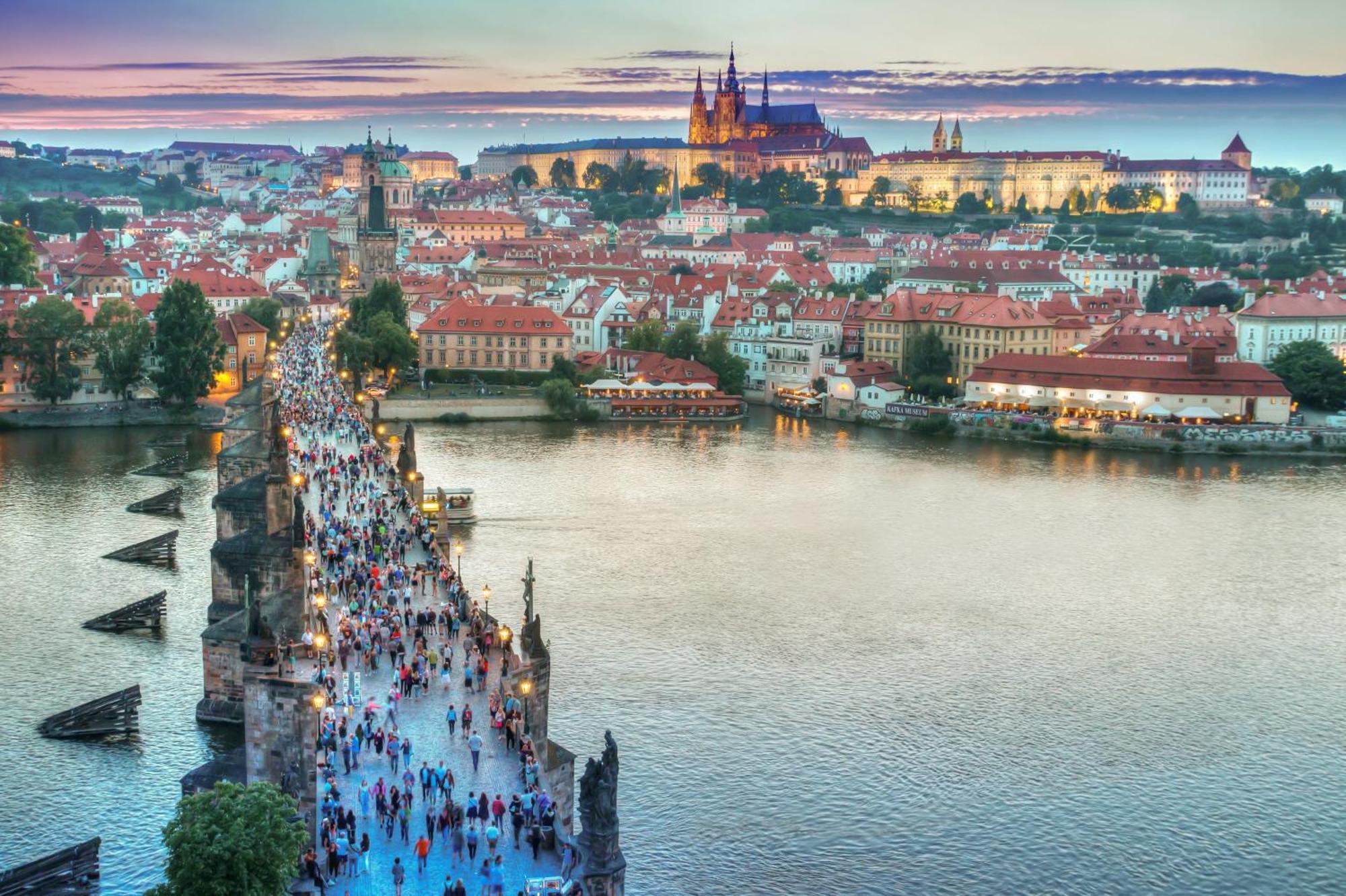 Cozy Homestay At Prague Main Station 외부 사진